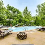 Charming Worcester Retreat With Private Pool!