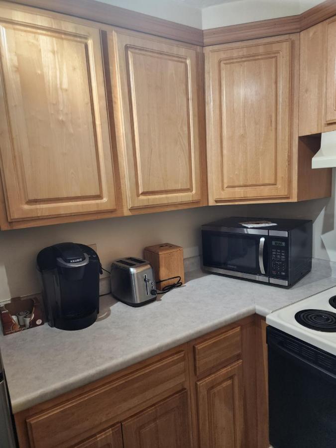 Modern Cozy Two Bedroom With Off-street Parking