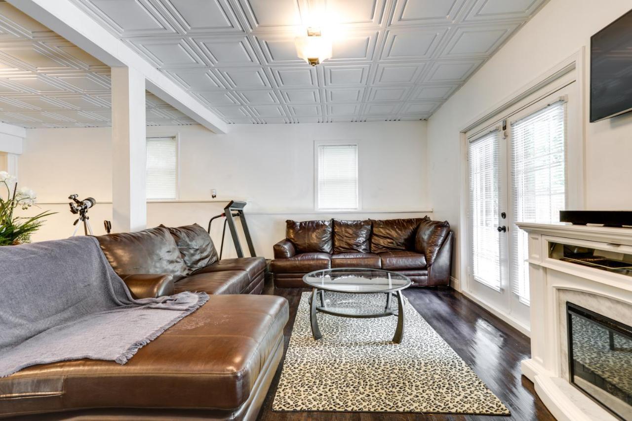 Charming Retreat With Private Pool!