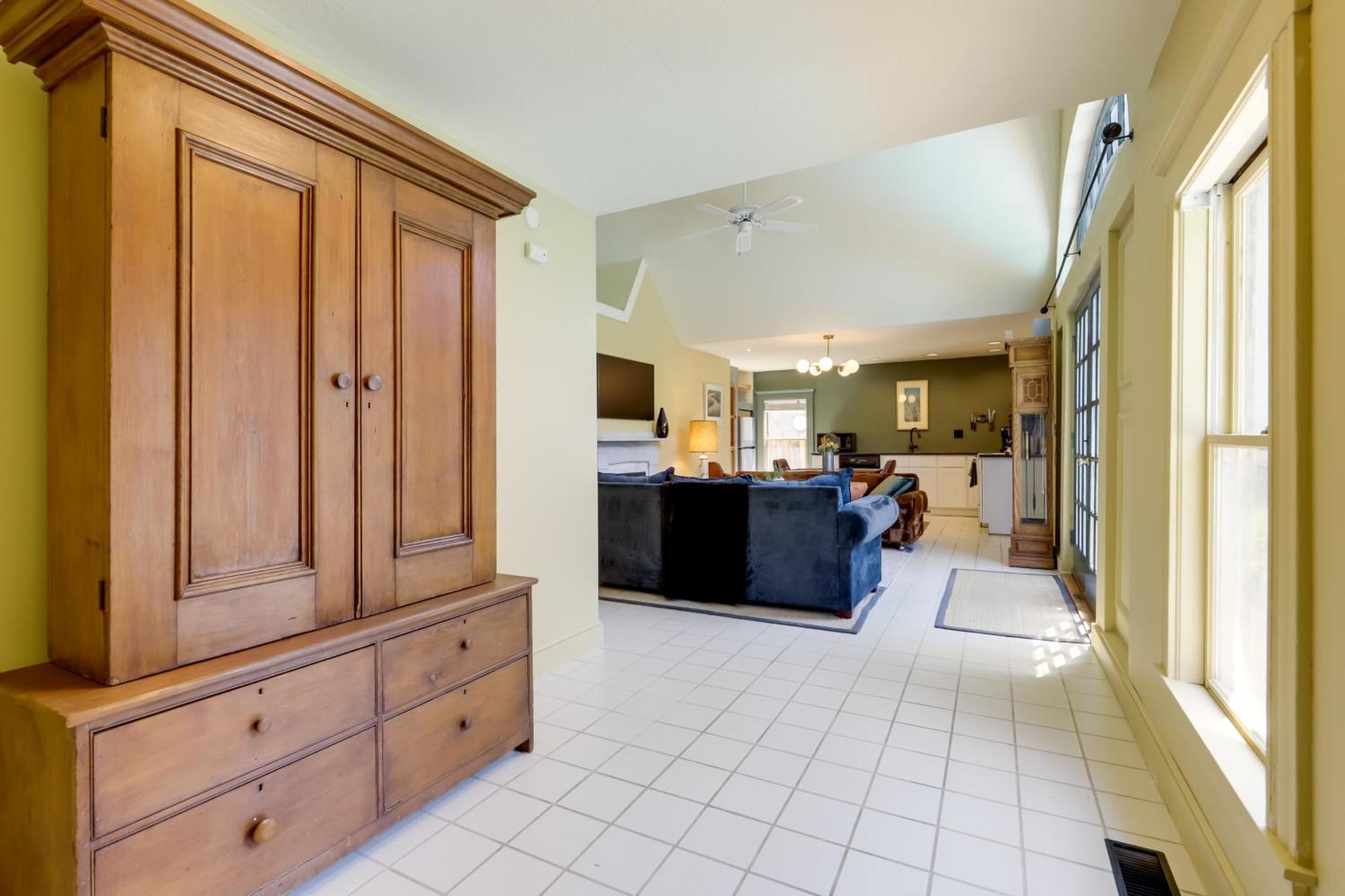 Beautiful And Historic Cottage, Steps To Elm Park Worcester