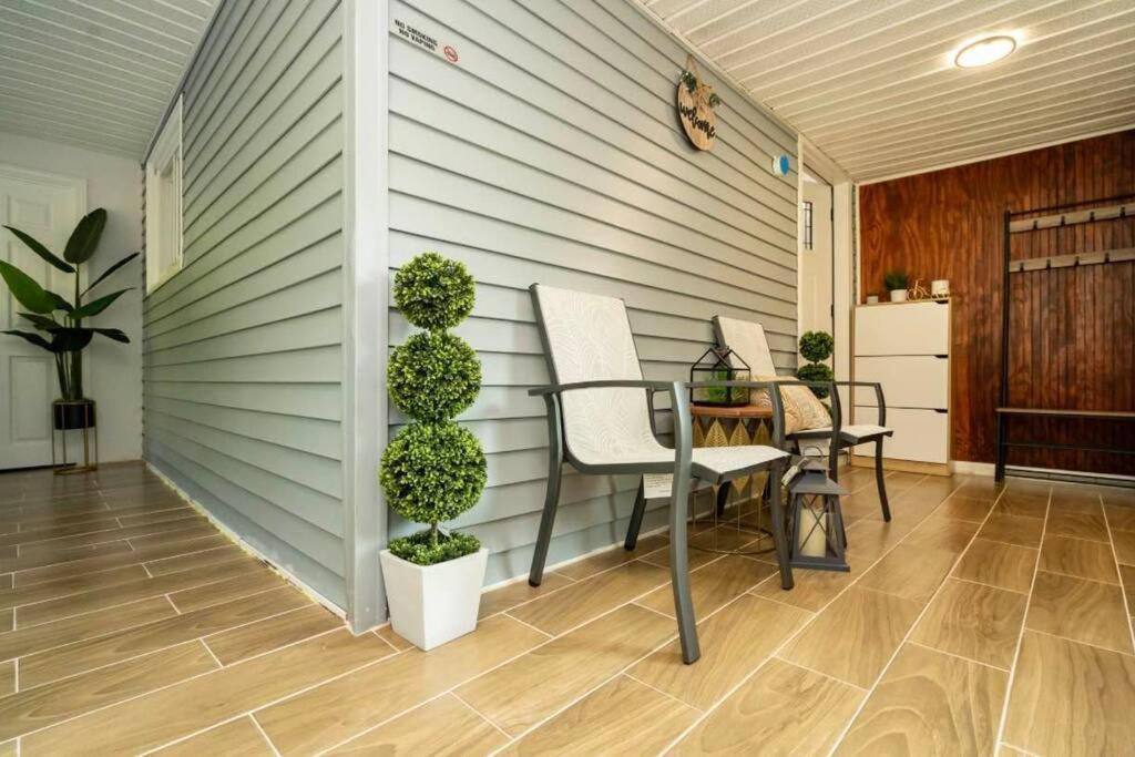 New Renovation Cozy House In Worcester