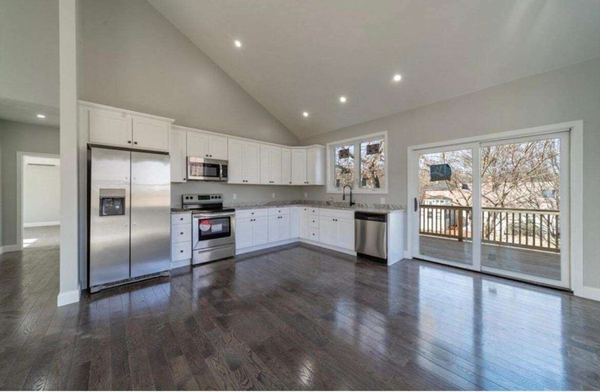 Brand New Fully Furnished