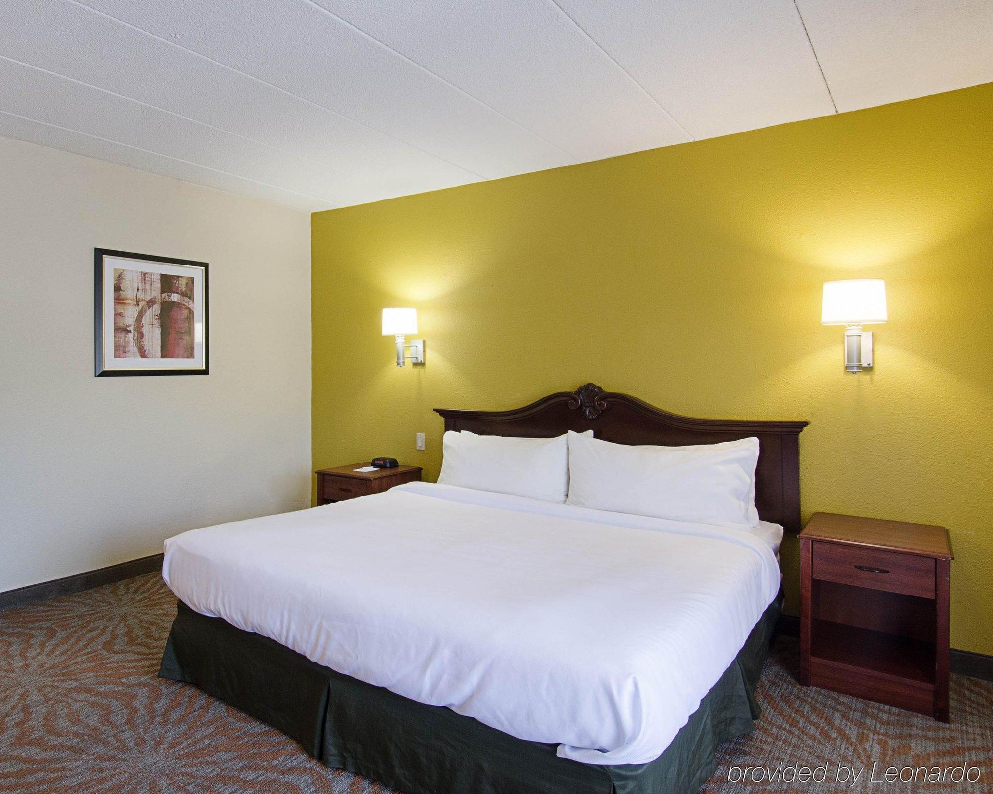 Hotel Suburban Extended 3*