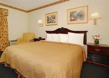 Suburban Extended Hotel Worcester