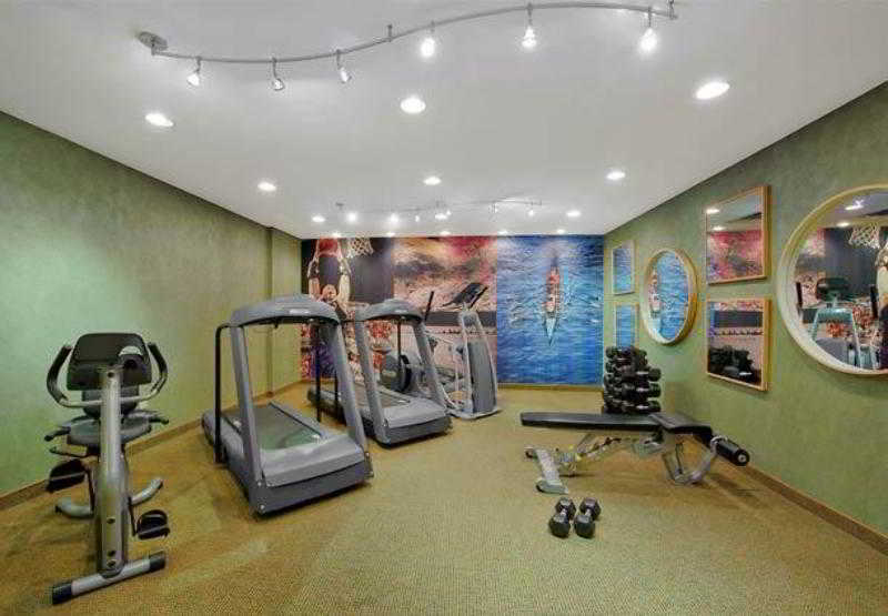 Residence Inn Worcester 3*