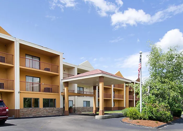 Suburban Extended Stay Hotel Worcester