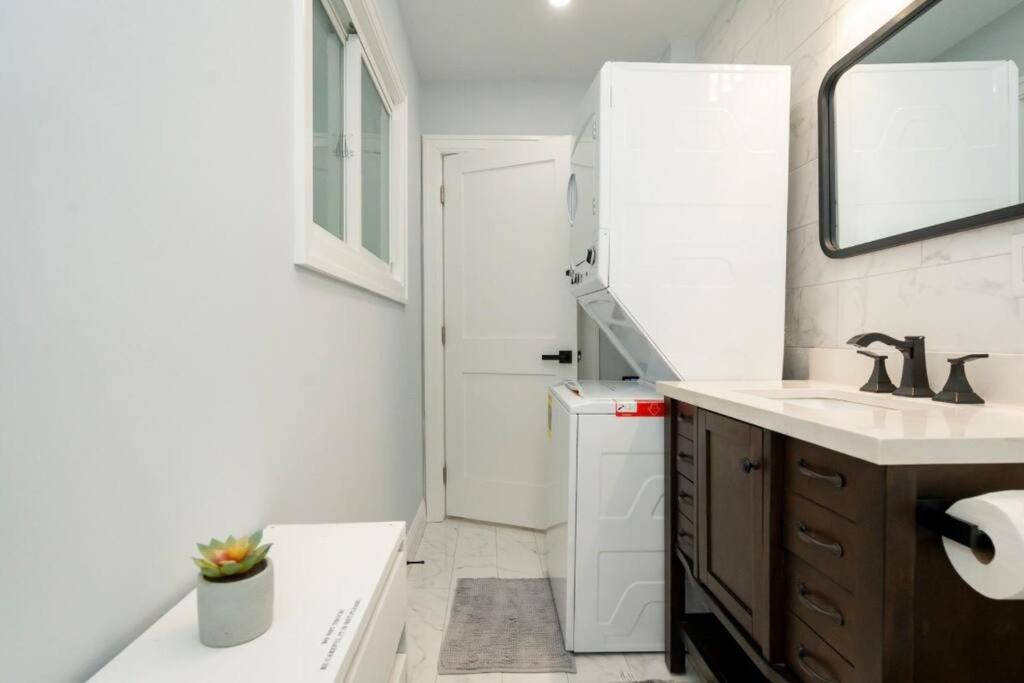 New Renovation Cozy House In Apartment *