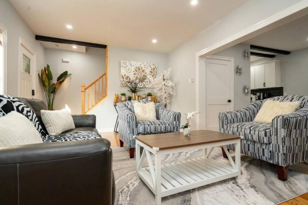 New Renovation Cozy House In