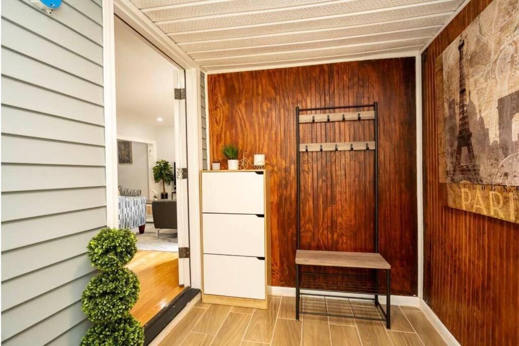 Apartment New Renovation Cozy House In